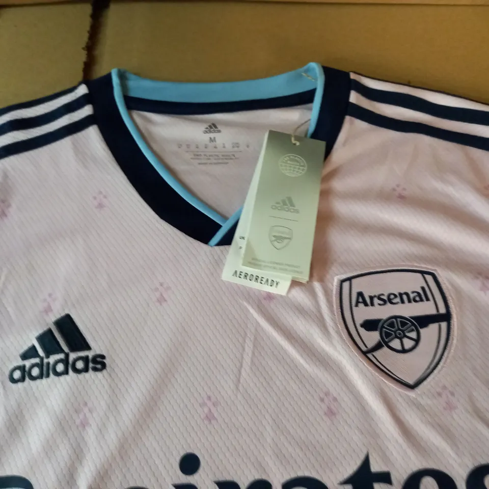 ARSENAL PINK FOOTBALL SHIRT - M