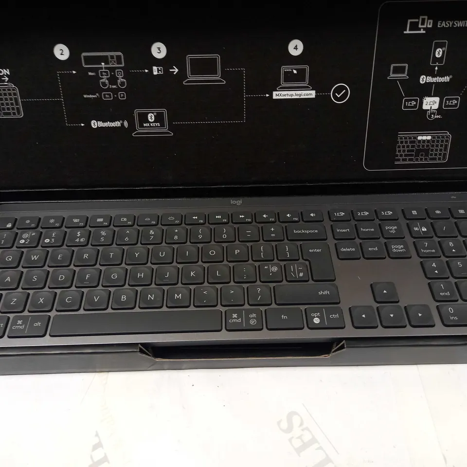 LOGITECH MX KEYS ADVANCED WIRELESS ILLUMINATED KEYBOARD