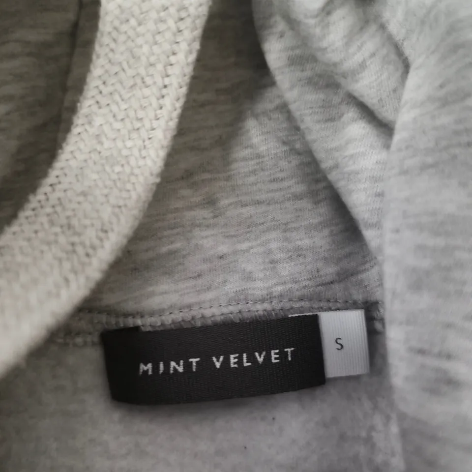 MINT VELVET WOMEN'S HOODIE – LIGHT GREY, SIZE S