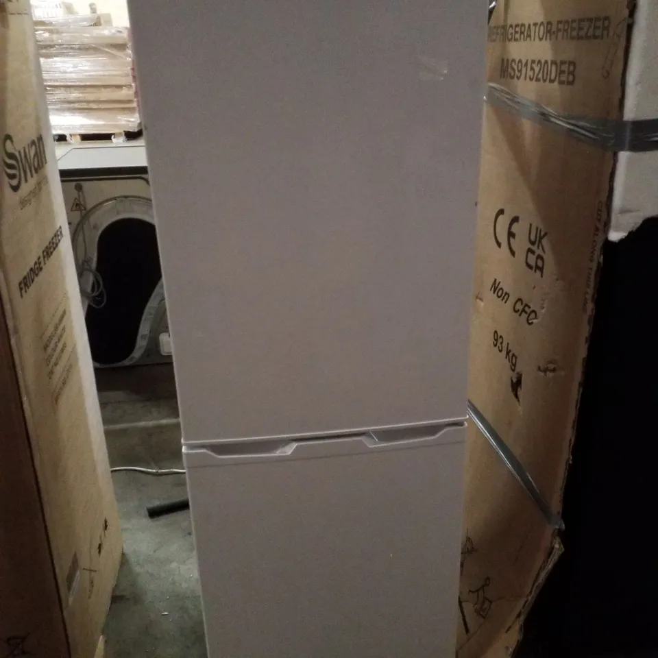 RUSSELL HOBBS RH145FF501E1W FREESTANDING LOW FROST FRIDGE FREEZER