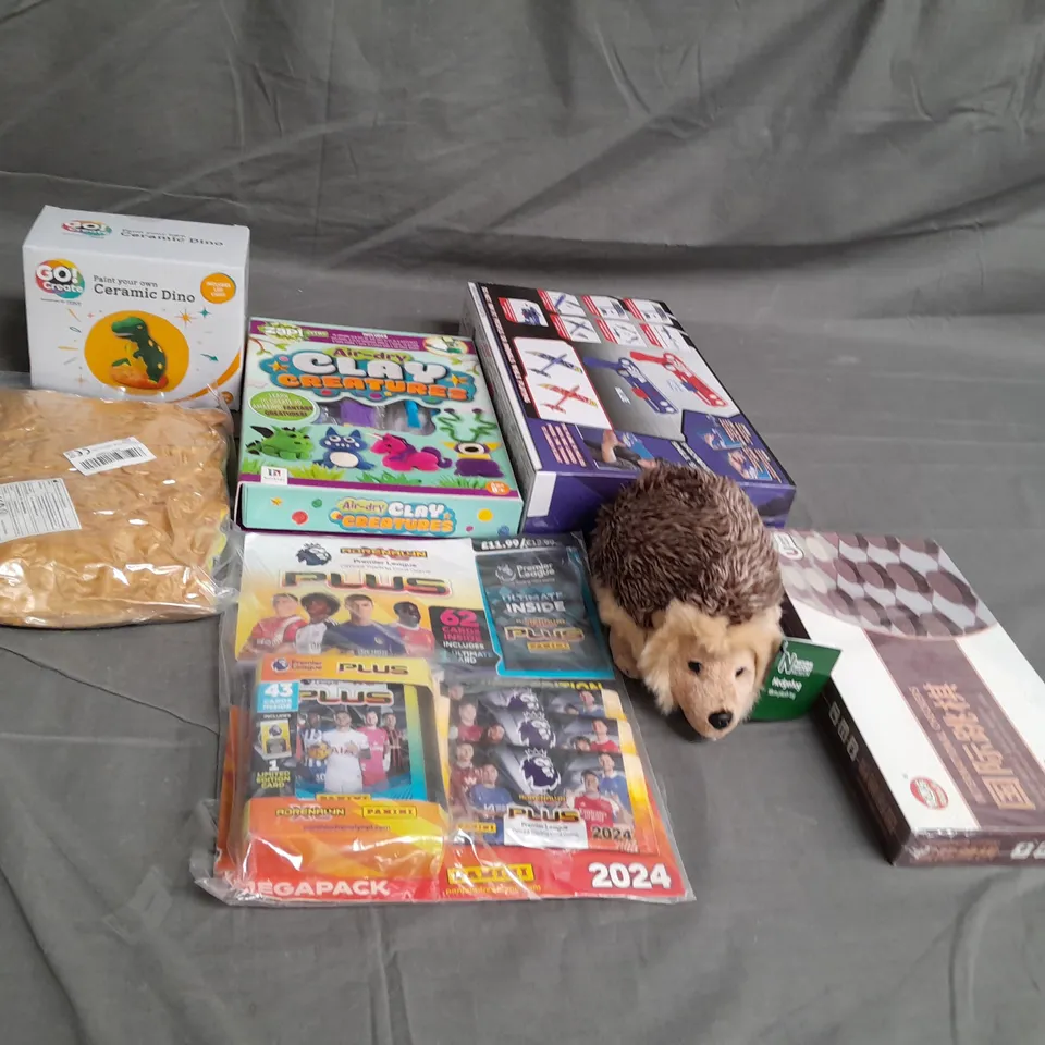 QUANTITY OF ASSORTED TOYS TO INCLUDE TEDDIES, CLAY CREATURES AND CHESS BOARD