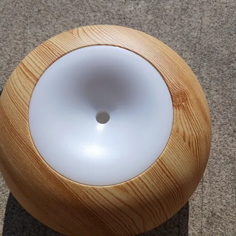 TWO AROMA DIFFUSER GX-18K – WOODEN ROUND BASE