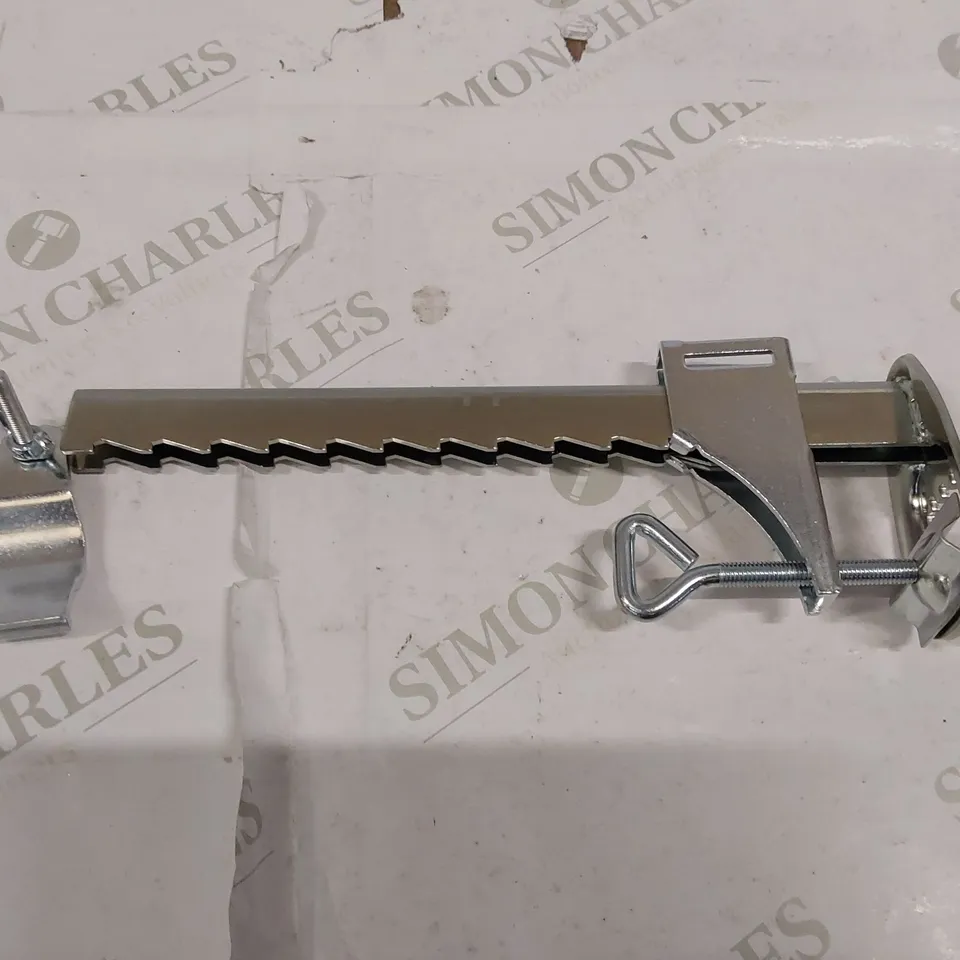 BOXED MIKYTOPER PARASOL CLAMP // CLAMPING RANGE: 0 - 20CM (1 BOX)