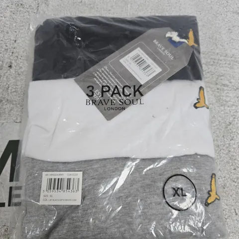 SEALED 3 PACK OF BRAVE SOUL TOPS, BLACK/WHITE/GREY - SIZE XL 