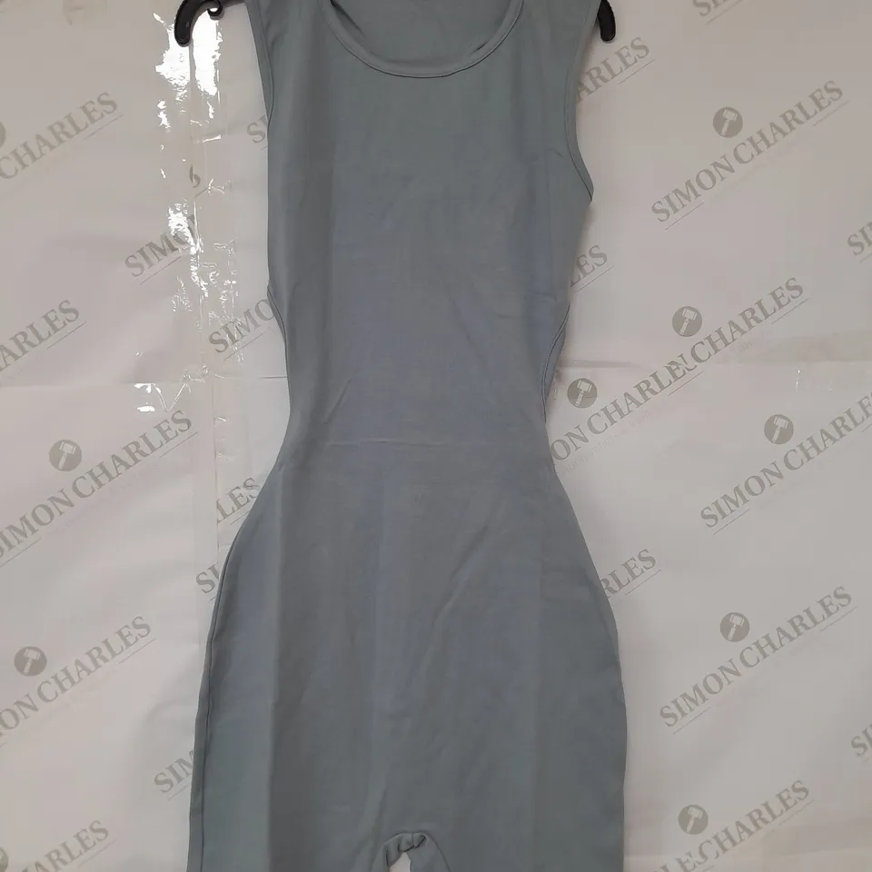 LUXE TO KILL STEEL BLUE OPEN BACK PLAYSUIT SIZE 8