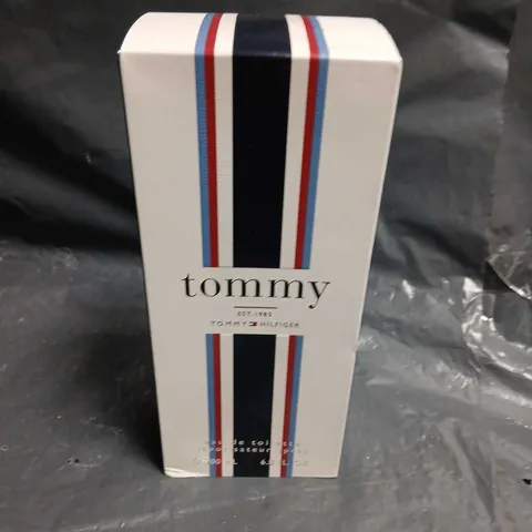 BOXED TOMMY HILFIGEREAU DE TOILETTE 200ML