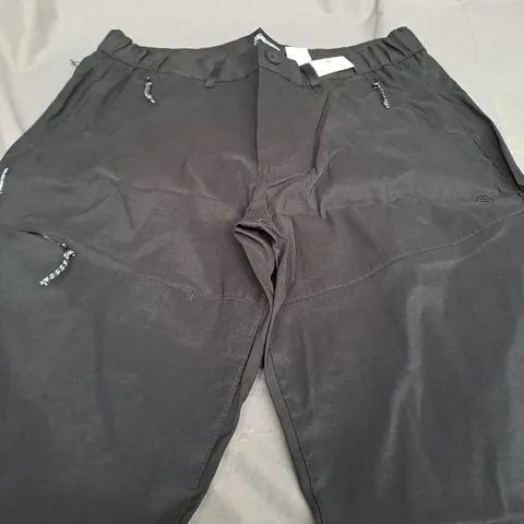 CRAGHOPPERS KIWI PRO TROUSERS IN BLACK - UK 34