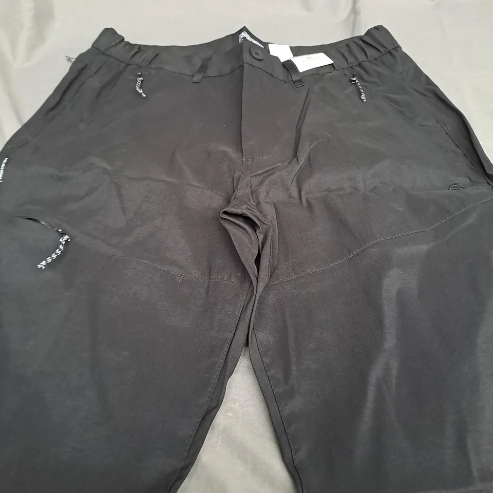 CRAGHOPPERS KIWI PRO TROUSERS IN BLACK - UK 34