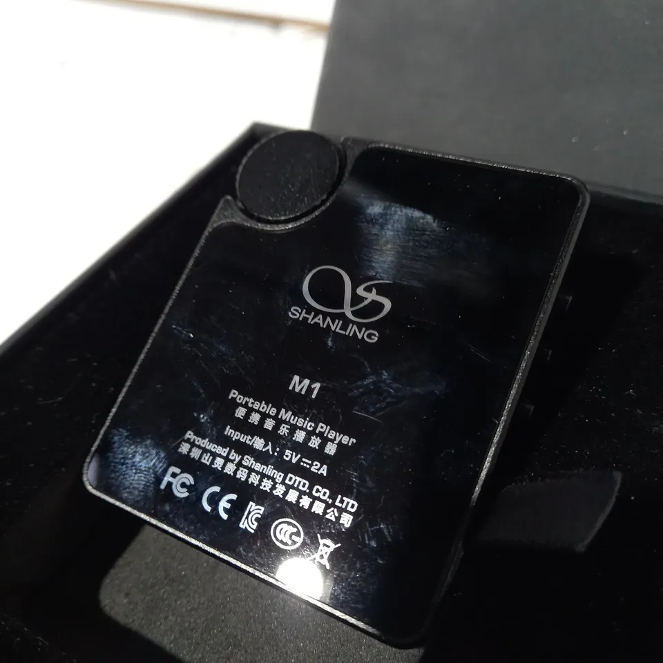SHANLING M1 PORTABLE MUSIC PLAYER 