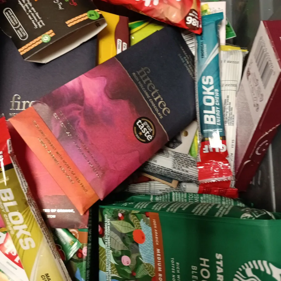 APPROXIMATELY 15 ASSORTED FOOD/DRINK PRODUCTS TO INCLUDE STARBUCKS COFFEE, LEA & PERRINS, J2O ETC
