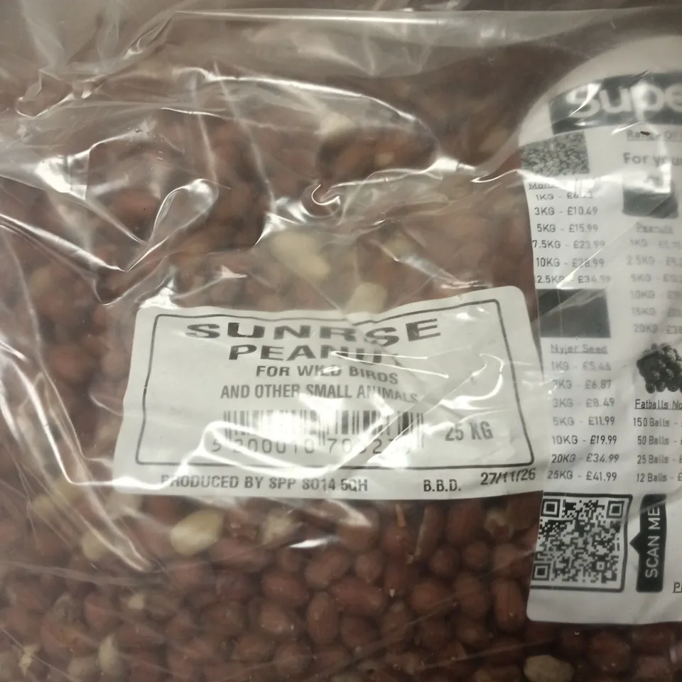 SUPERPET SUNRISE PEANUT FOR WILD BIRDS AND OTHER SMALL ANIMALS 25KG