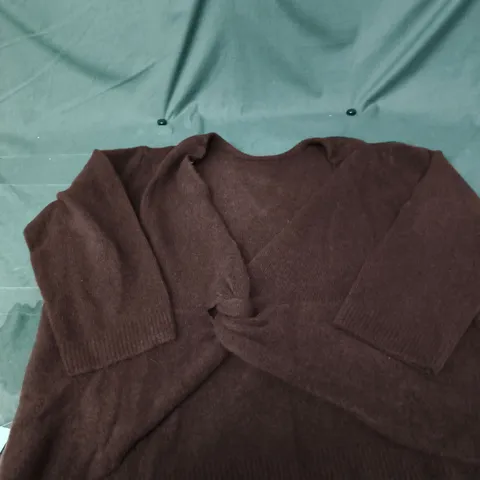 NOBODY'S CHILD BROWN TWIST-BACK DETAIL JUMPER – UK SIZE L