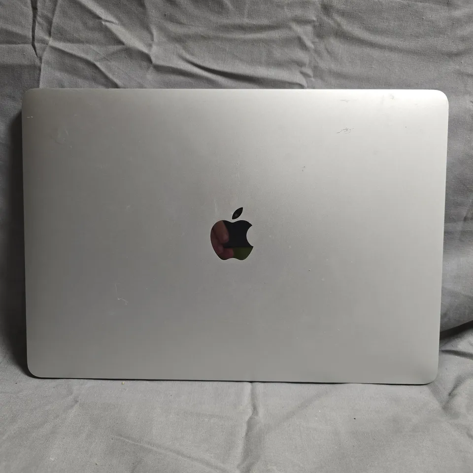 APPLE MACBOOK PRO 13-INCH (A2338) SPACE GRAY