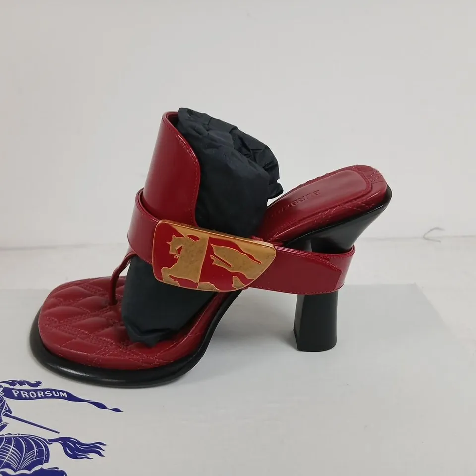BURBERRY LEATHER SANDALS – WOMEN'S, SCARLET RED, UK 3 (EU 36)