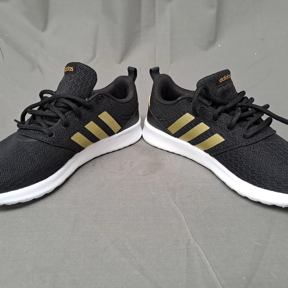 PAIR OF ADIDAS TRAINERS IN BLACK/GOLD UK SIZE 6