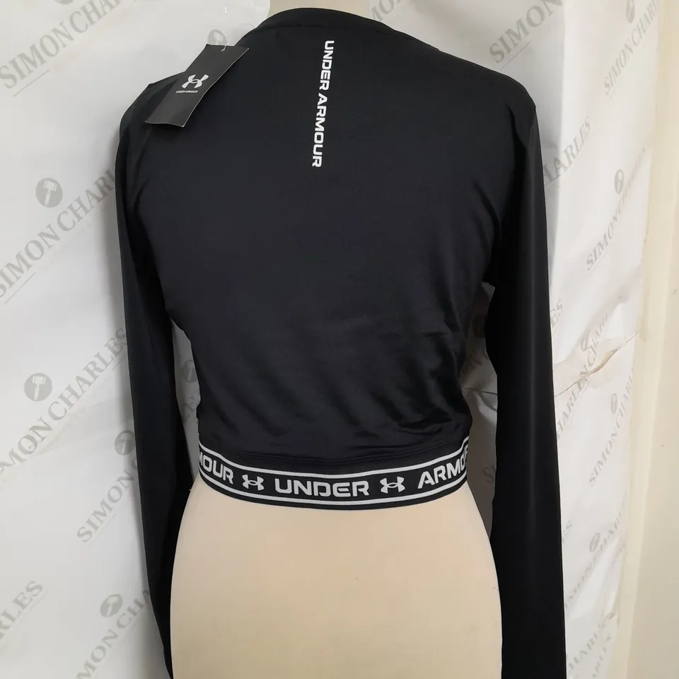 UNDER ARMOUR CROSS CROP TOP IN BLACK SIZE M