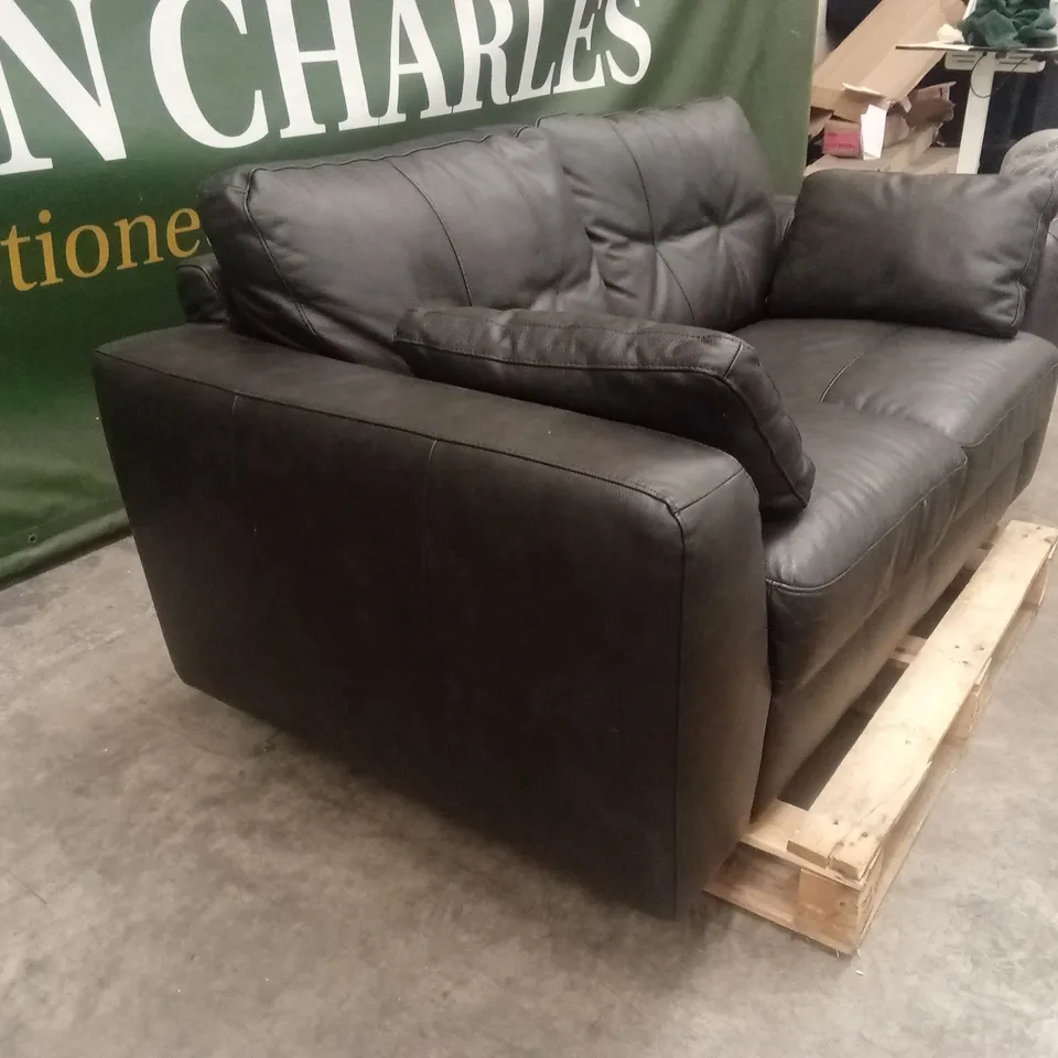 ARDEN ITALIAN LEATHER 2 SEATER SOFA - BLACK RRP £1199