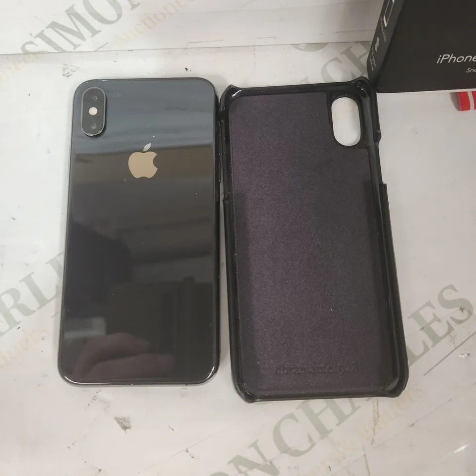 APPLE IPHONE  XS 64GB IOS SMART PHONE WITH BLACK DBRAMANTE1928 FULL GRAIN LEATHER CASE