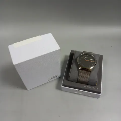 BOXED BERING GREY DIAL MESH STRAP WATCH