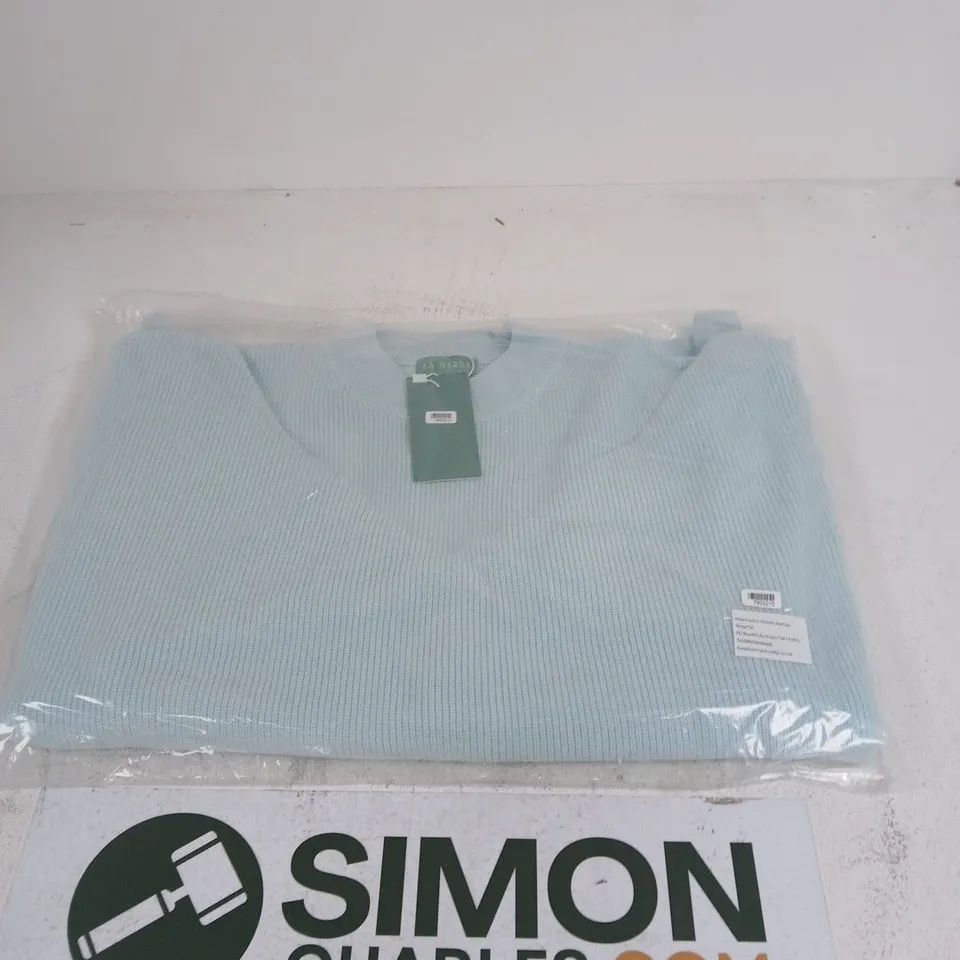 BOX OF APPROXIMATELY 20 LA MAREY KNITTED JUMPERS LIGHT BLUE SIZES MAY VARY