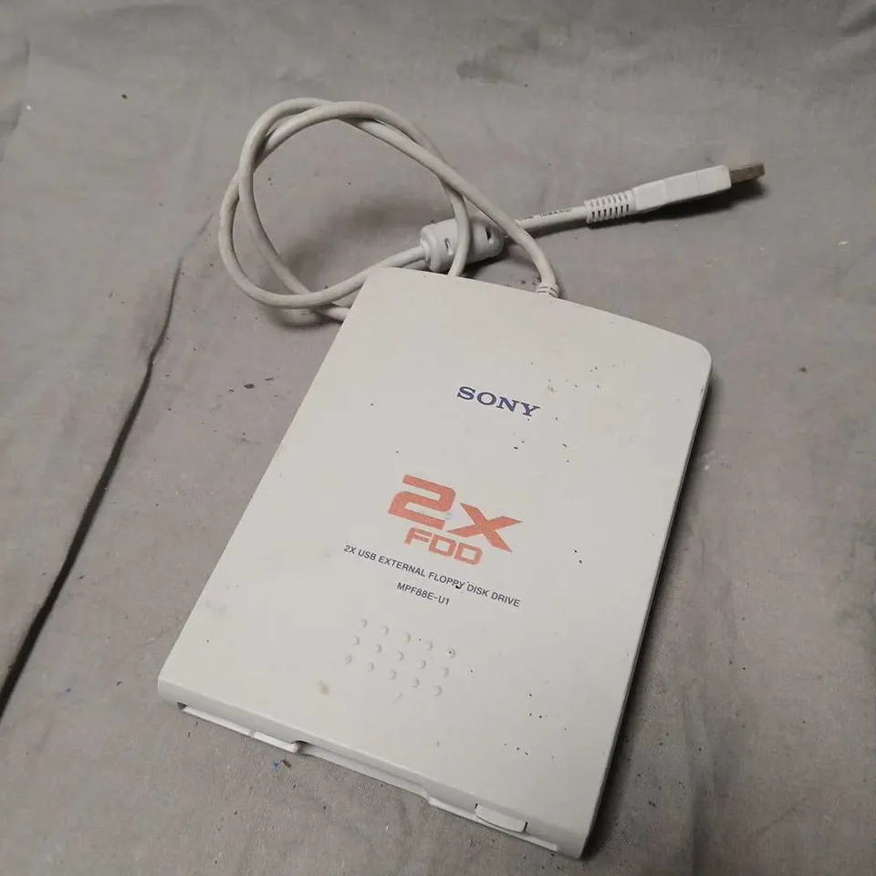 SONY USB EXTERNAL FLOPPY DISK DRIVE – 2X FDD, MPF88E-U1