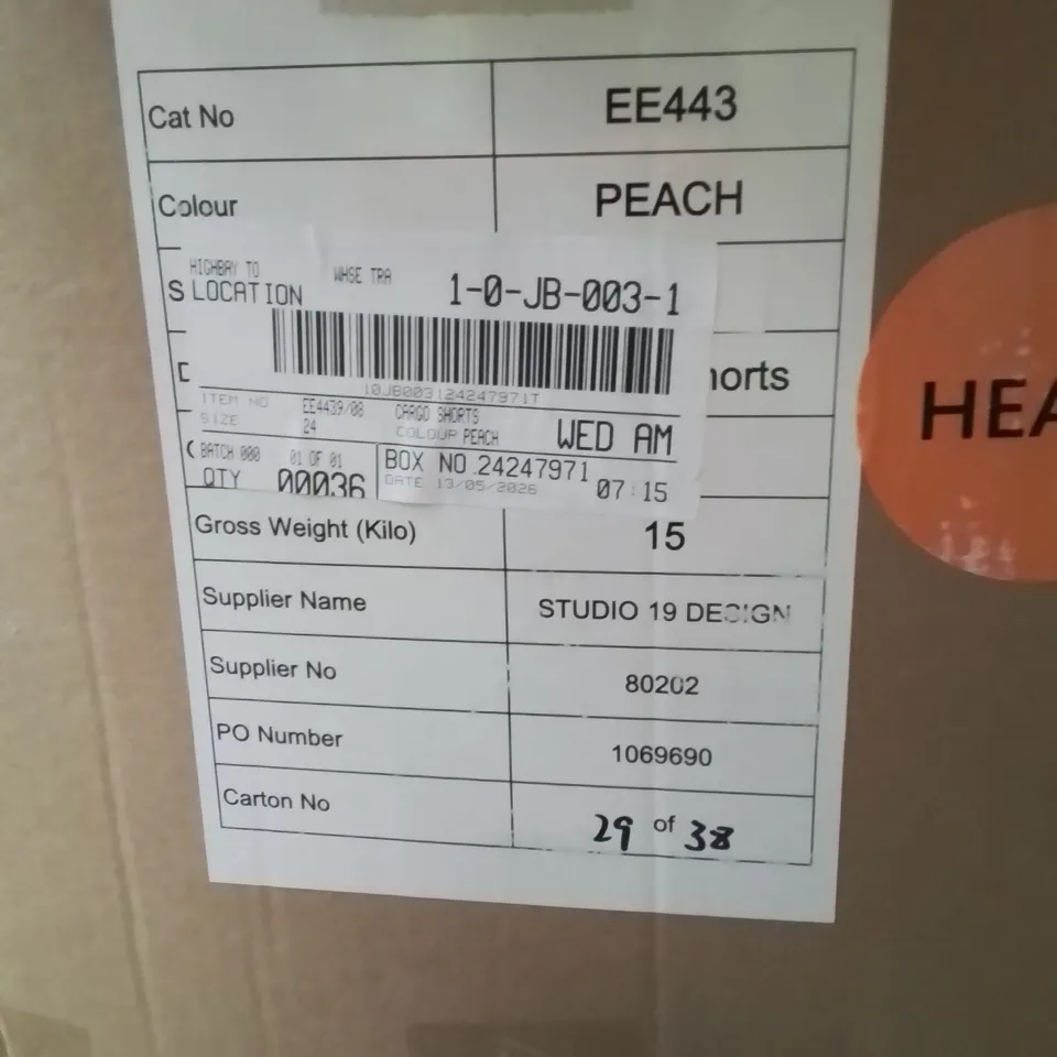 BOXED BRAND NEW APPROXIMATELY 36 JD WILLIAMS CARGO SHORTS PEACH SIZE 24