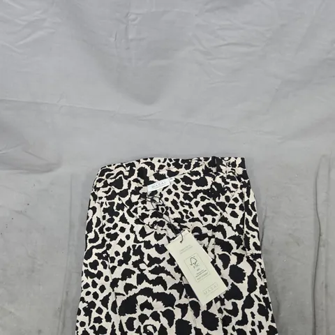 MASAI COPENHAGEN WOMEN'S ANIMAL PRINT BLOUSE, XL