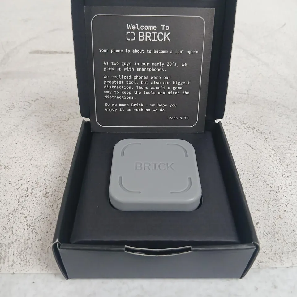 BRICK PHONE ACCESSORY – BOXED