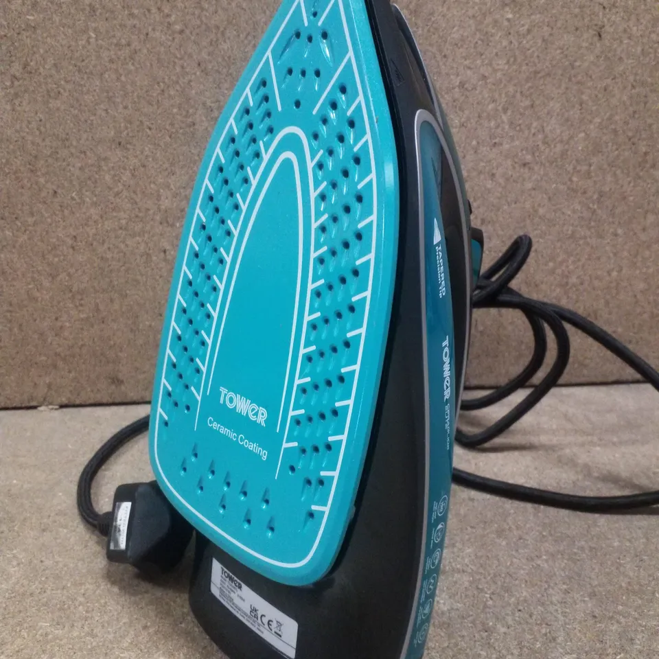 TOWER T22026TL CERAGLIDE ONE TEMP 3100 WATT IRON