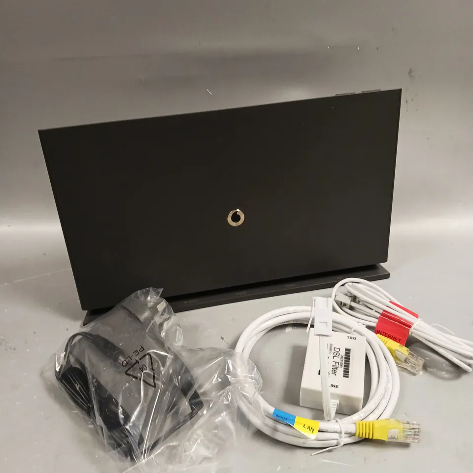 BOXED VODAFONE THG3000 WI-FI HUB 