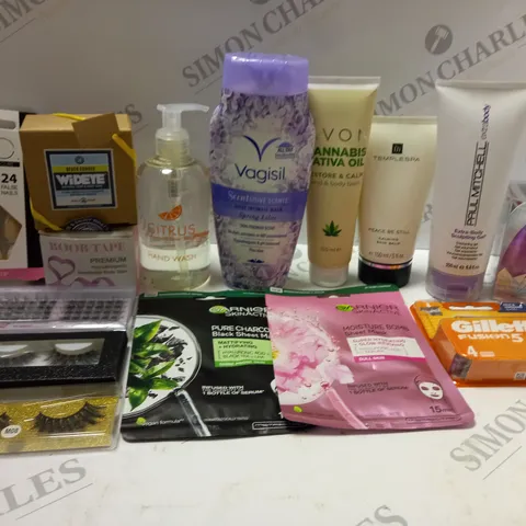 BOX OF APPROX 10 ASSORTED BEAUTY PRODUCTS TO INCLUDE AVON CANNABIS OIL HAND/BODY BALM, TEMPLESPA BODY BALM, PAUL MITCHELL SCULPTING GEL, ETC