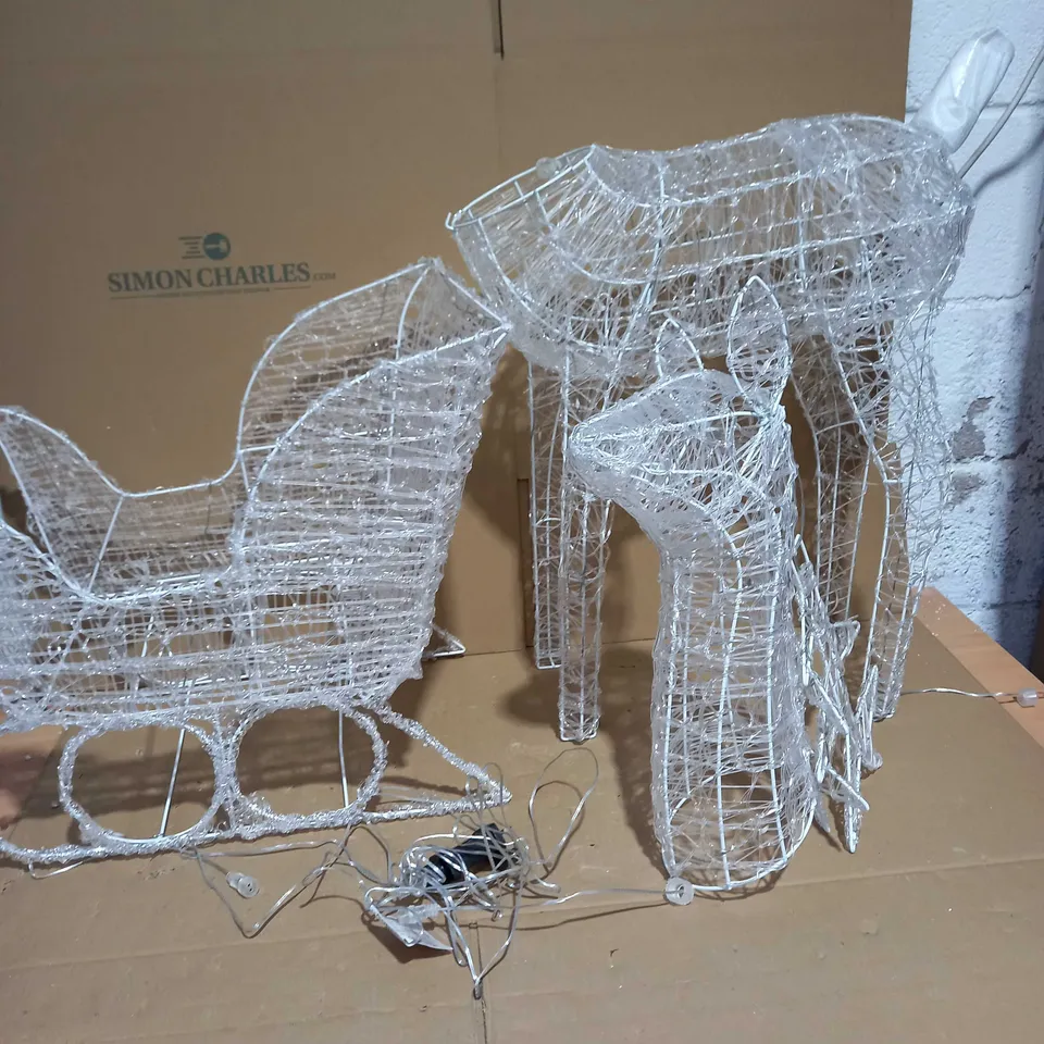 LARGE ACRYLIC REINDEER AND SLEIGH LIGHT UP OUTDOOR CHRISTMAS DECORATION RRP £129.99