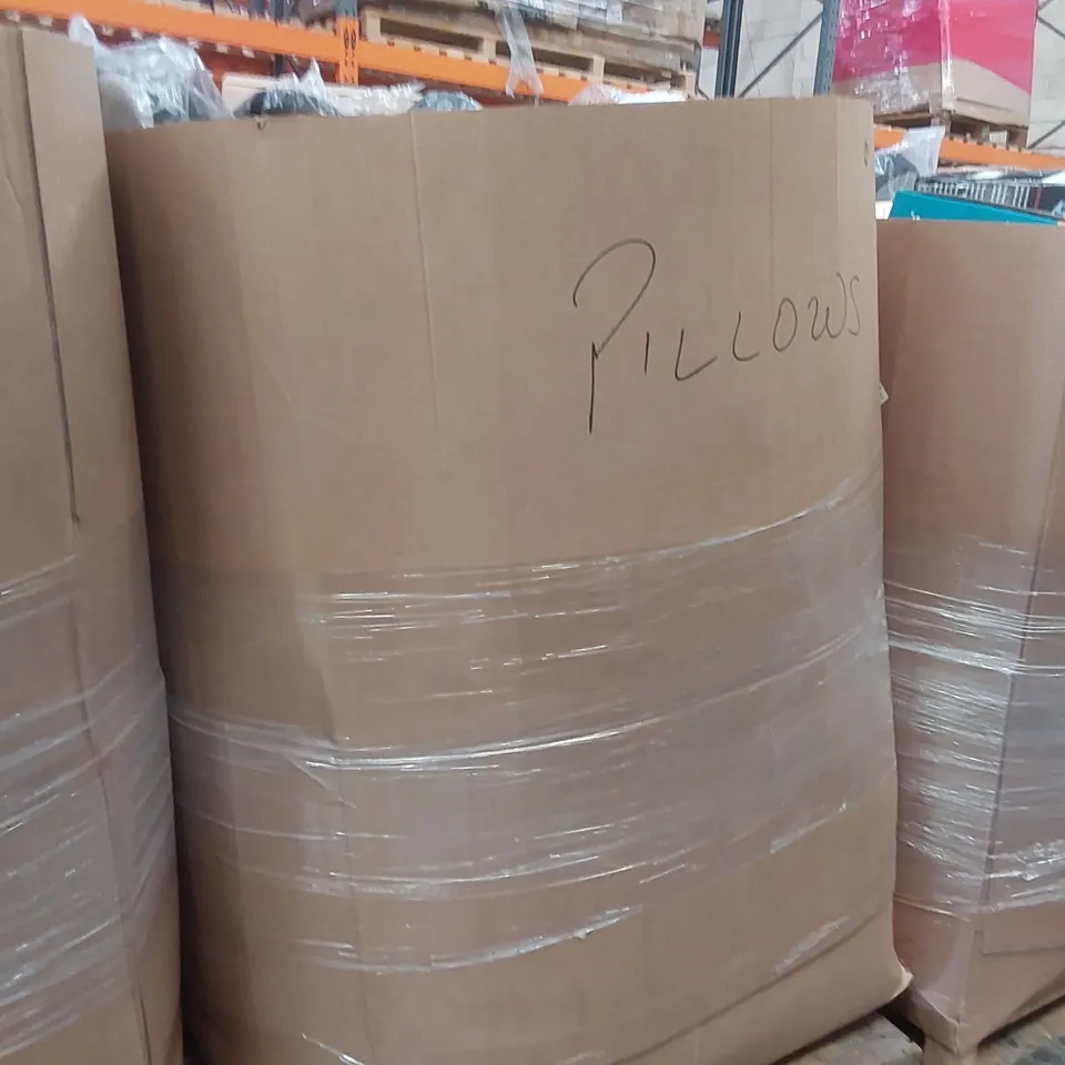 PALLET CONTAINING A VERY LARGE QUANTITY OF ASSORTED PILLOWS AND RELATED BEDDING/COMFORT PRODUCTS ECT
