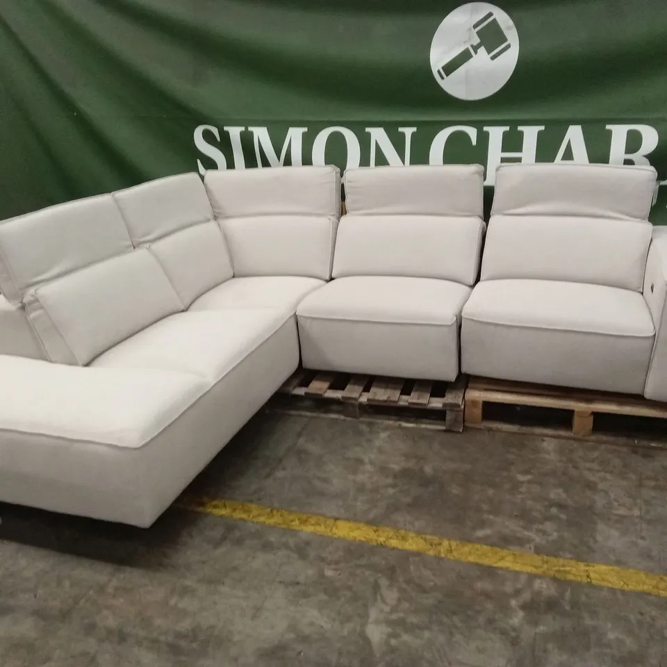 SAN ANTONIO POWER RECLINER LEFT HAND CORNER GROUP WITH CHARGING PORTS RRP £1899