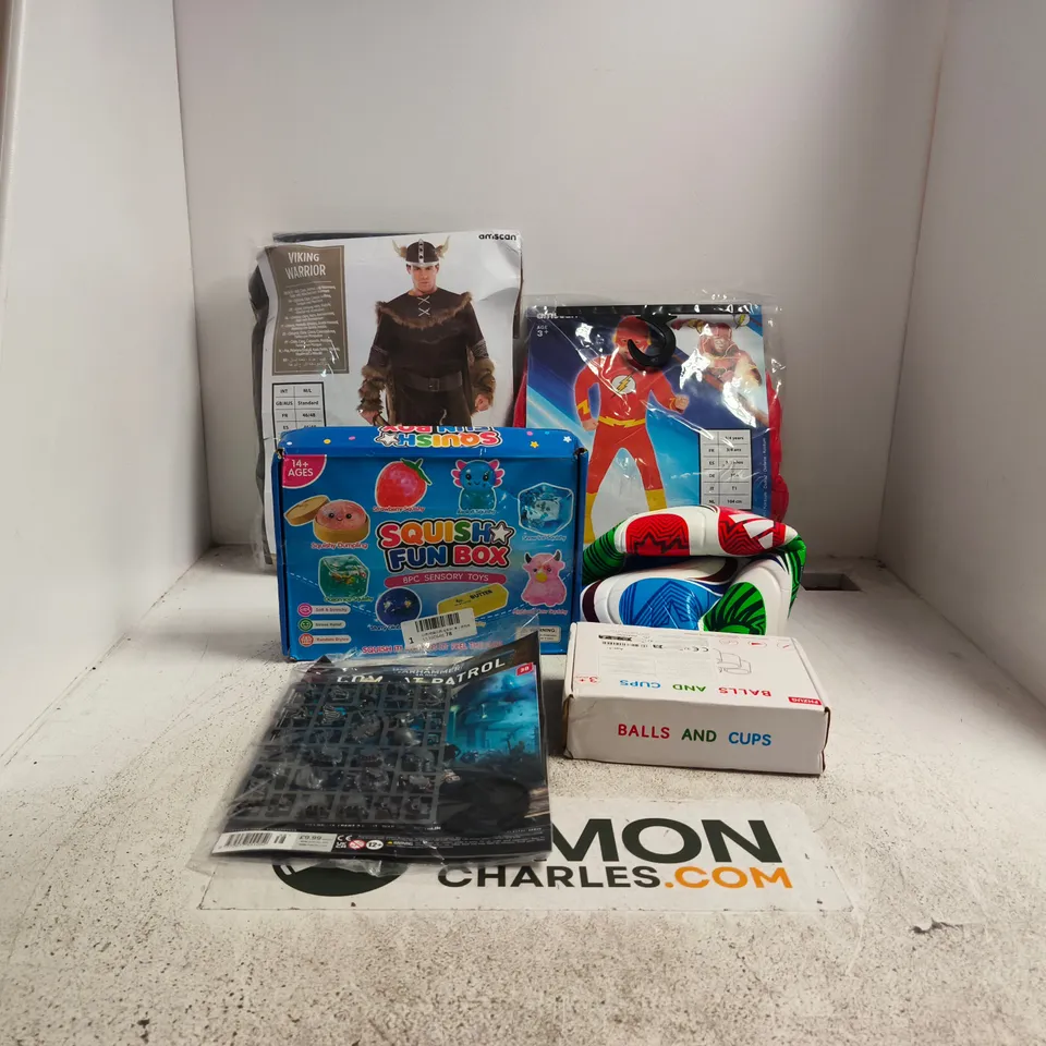 BOX OF APPROXIMATELY 30 ASSORTED TOY/GAME ITEMS TO INCLUDE FANCY DRESS COSTUMES, WARHAMMER, FIFA FOOTBALL, BALLS AND CUPS ETC