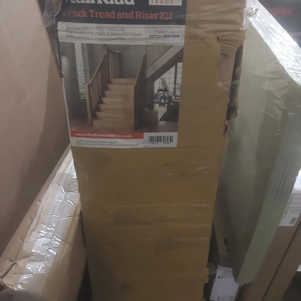 BOXED STAIRKLAD TREAD AND RISER KIT