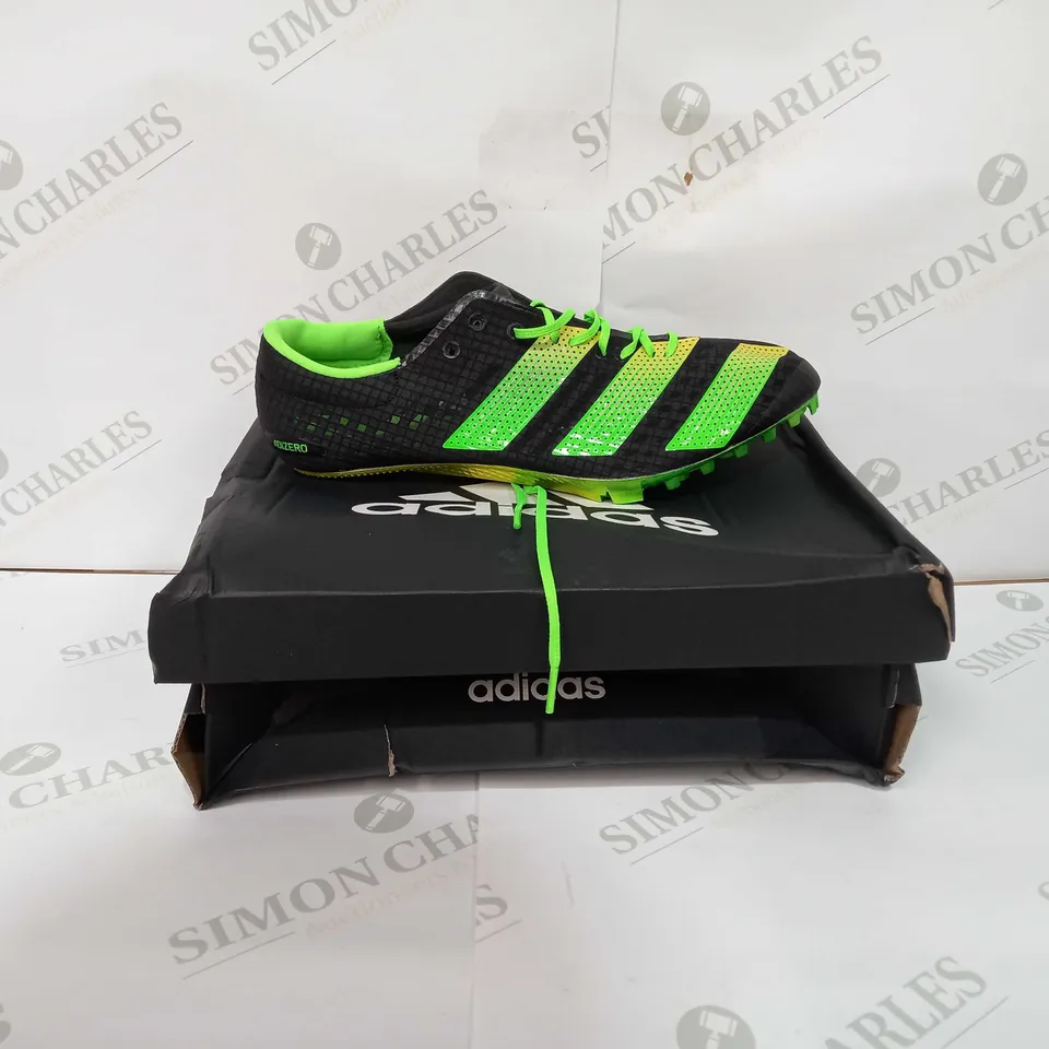 ADIDAS ADIZERO FINESSE IN GREEN & BLACK - UK 9 1/2