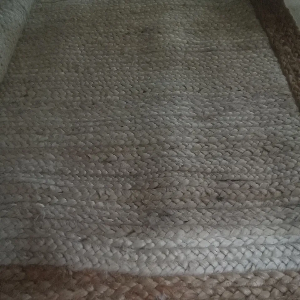 GRACIE POWER LOOM OFF-WHITE RUG 3'X5'