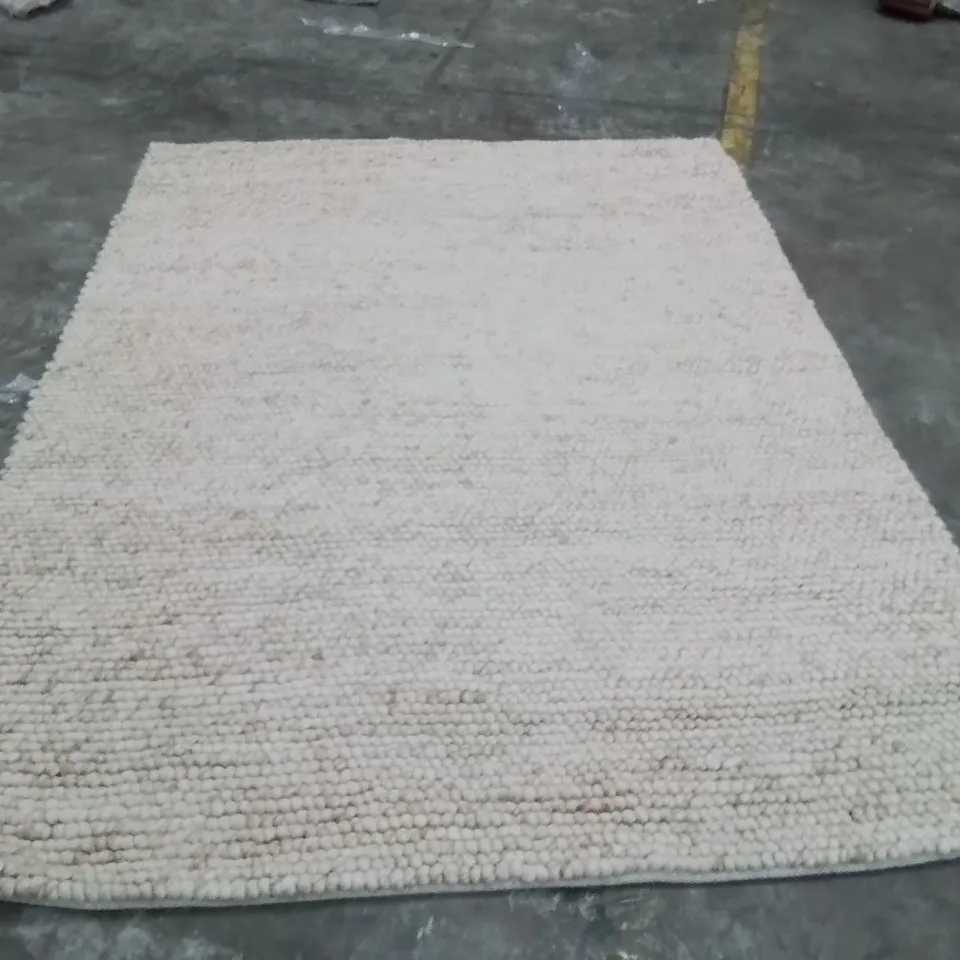 QUALITY DESIGNER AREA RUG - APPROXIMATELY 230X166