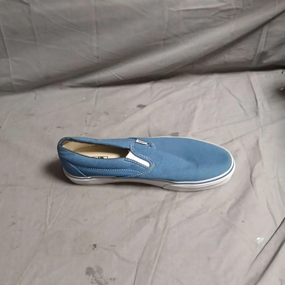 VANS SLIP-ON SHOES – BLUE-UK SIZE 10