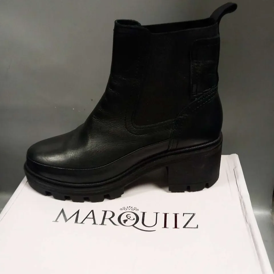 MODA BLACK BOOTS SIZE 39