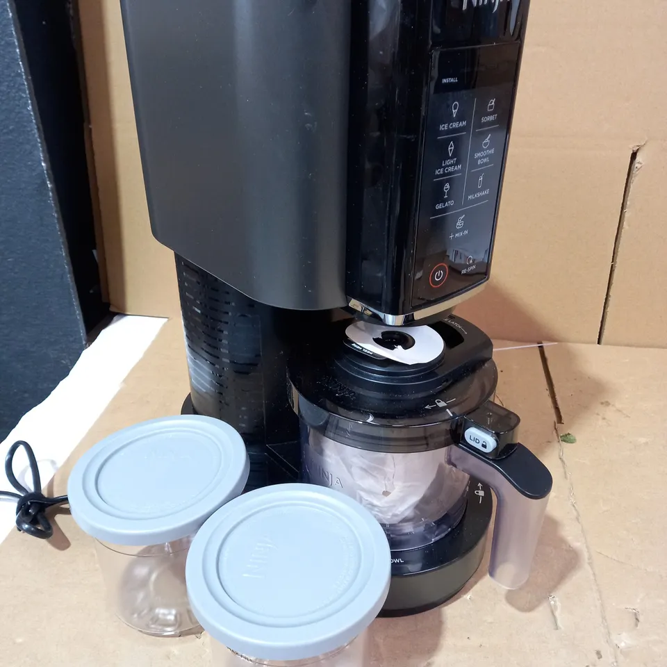 NINJA CREAMI ICE CREAM & DESSERT MAKER