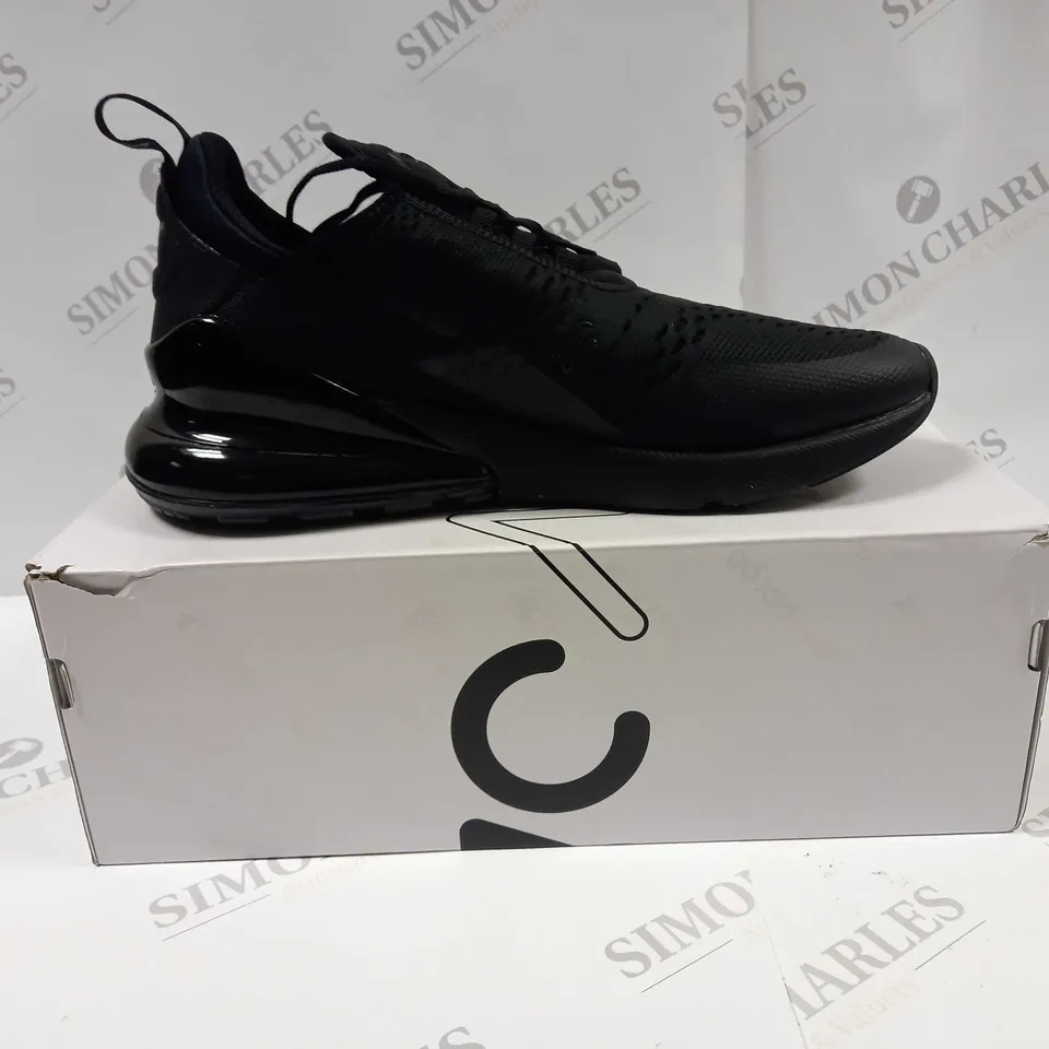 BOXED PAIR OF NIKE AH8050 AIR MAX 270 IN BLACK UK SIZE 10