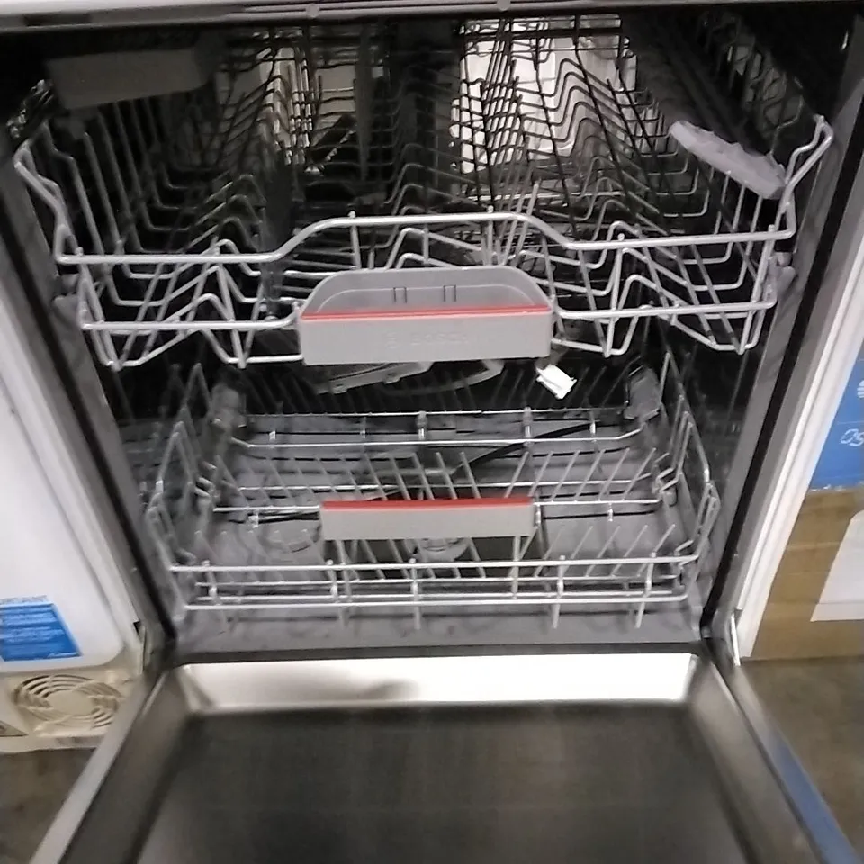 BOSCH INTEGRATED FULL SIZE DISHWASHER - SL6PW1B