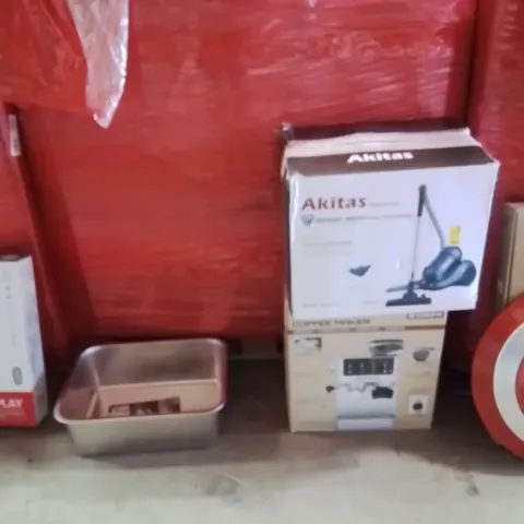 PALLET OF ASSORTED HOUSEHOLD GOODS AND PRODUCTS TO INCLUDE;CAT LITTER TRAY,ESPRESSO MACHINE,VACUUM CLEANER 