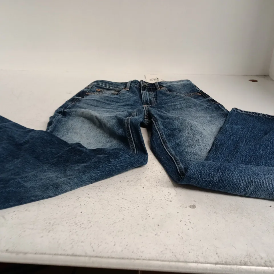 STRADIVARIUS D92 STRAIGHT WIDE JEANS – UK 8 (EU 36; US 4)