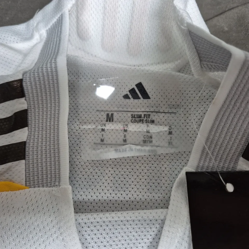 UK MEDIUM REAL MADRID ADIDAS FOOTBALL SHIRT – BELLINGHAM 5