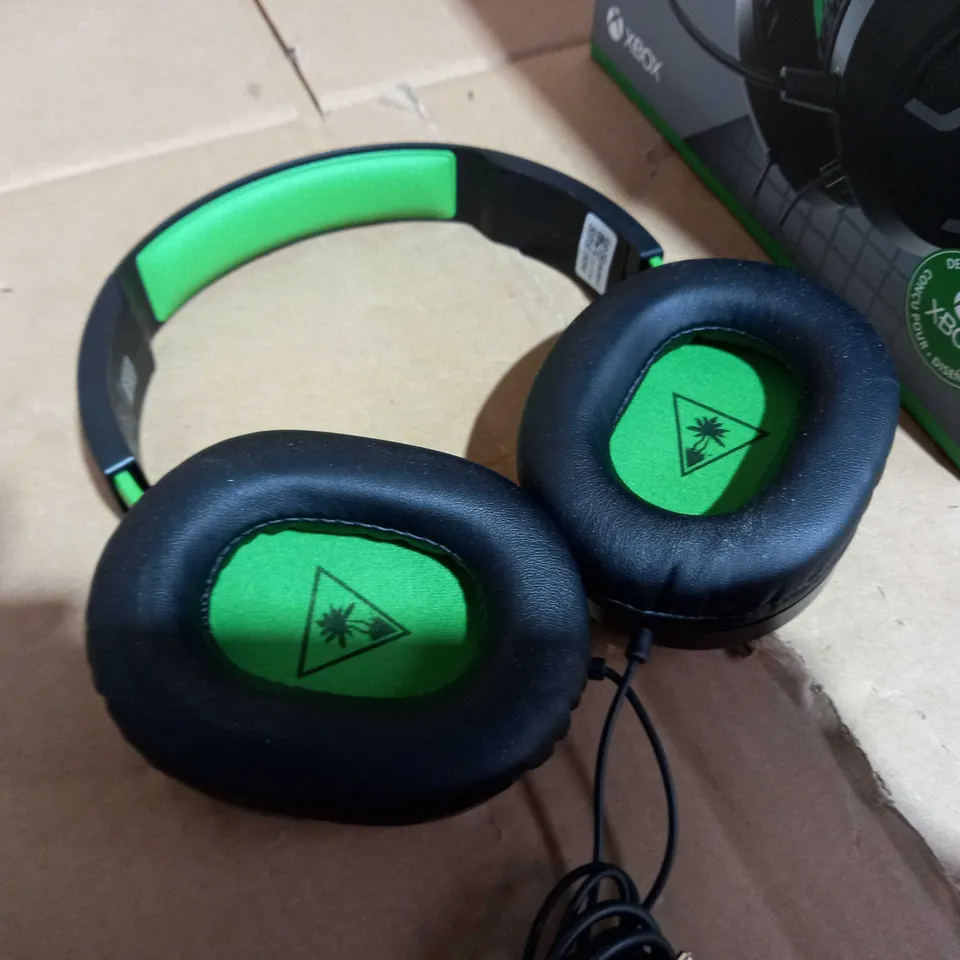 BOXED XBOX TURTLE BEACH WIRED HEADSET