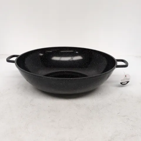 NOVA WOK 40CM TAGGED