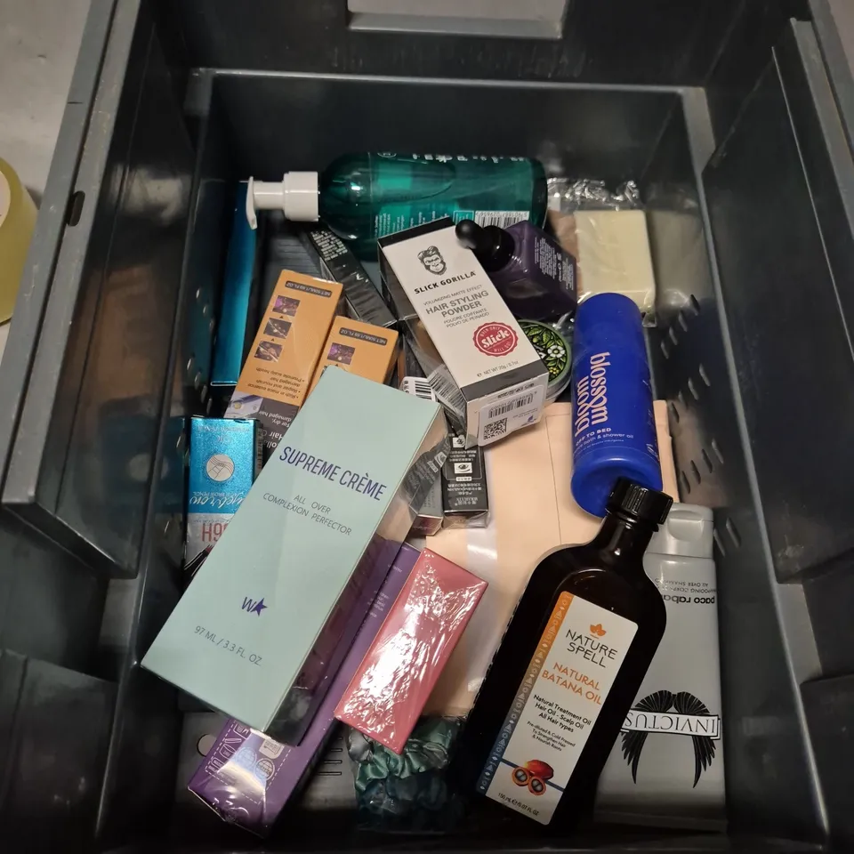 APPROXIMATELY 20 HEALTH AND BEAUTY PRODUCTS TO INCLUDE NATURE SPELL HAIR/SCALP OIL, SLICK GORILLA HAIR STYLING POWDER AND FORMULA OVERNIGHT FACE OIL